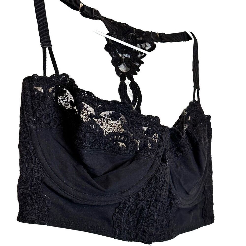 Intimately by Free People Front Closure 5 Eyelets Racerback Bra Black Size 36DD - Picture 2 of 5